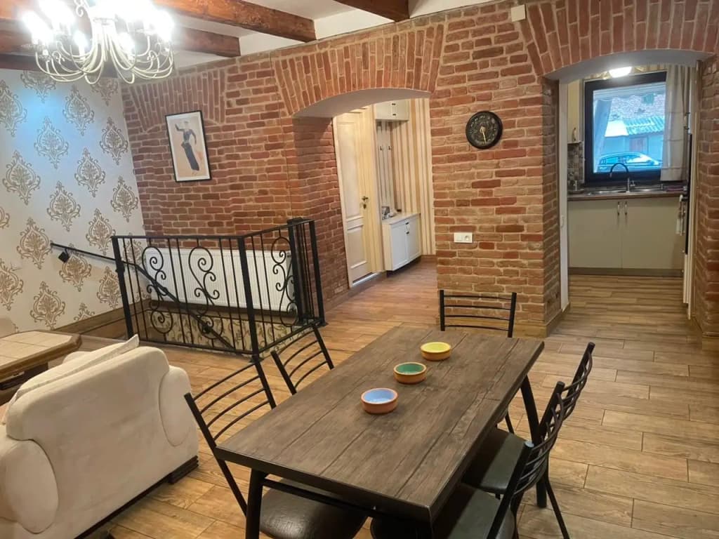 48 Apartments - photo 1