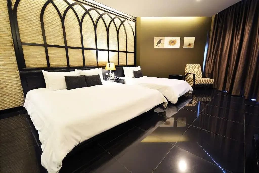 TSix5 Quarter Hotel - photo 10