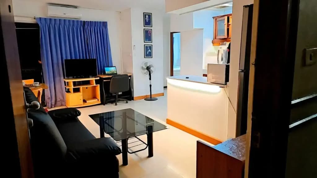 River Front 1 Apartments - photo 2