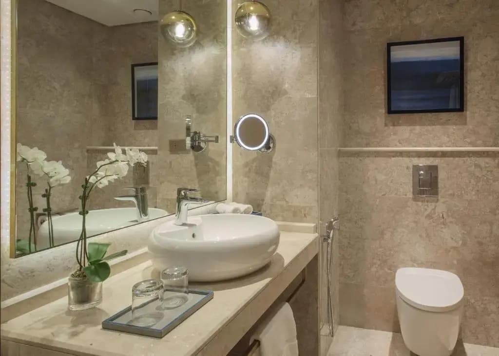 Maani Muscat Hotel & Suites - photo 6