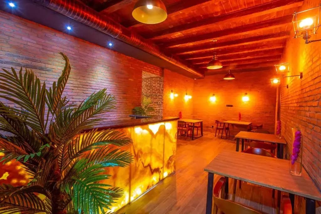 Hotel Royal Inn - photo 9