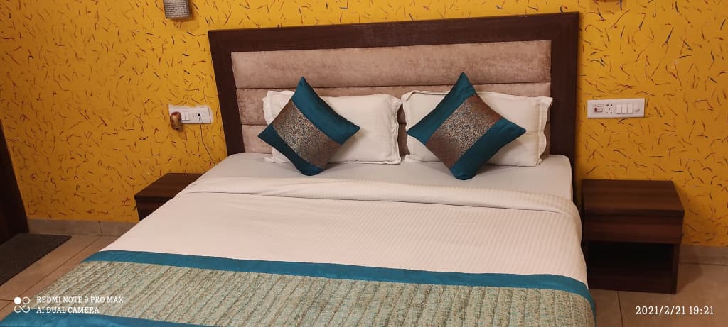 Redstone Hotel - photo 45