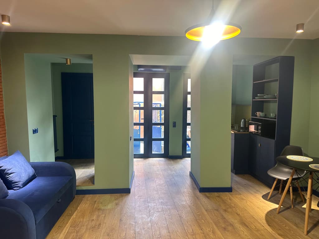 Blue Balcony Apartments - photo 20