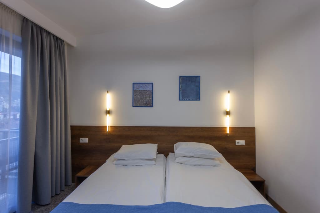Alliance Hotel - photo 35
