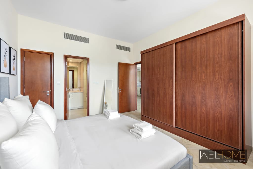 WelHome - Prime Apartment With Balcony Amidst Lively Area Apartments - photo 29