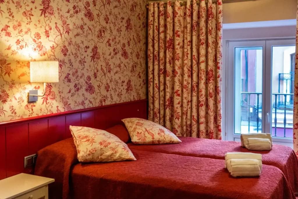 Hostal Matheu - photo 30