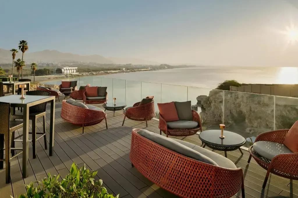 Crowne Plaza Muscat by IHG Hotel - photo 26