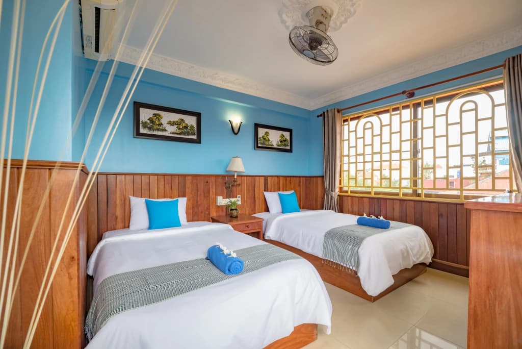The Siem Reap Chilled Backpacker Hostel - photo 40