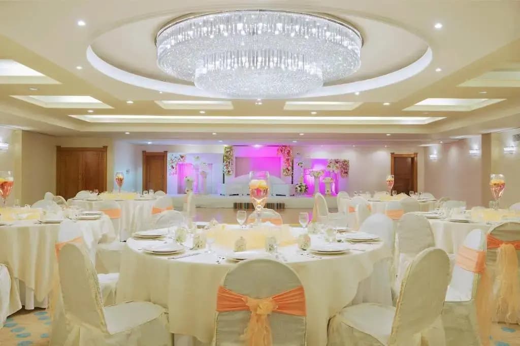 Coral Beach Resort Sharjah Hotel - photo 11