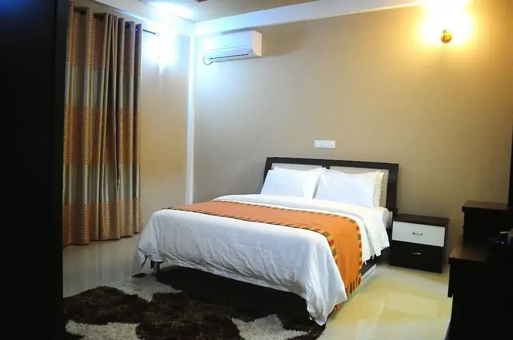 Calyx Grand Fuvahmulah Guest house - photo 12