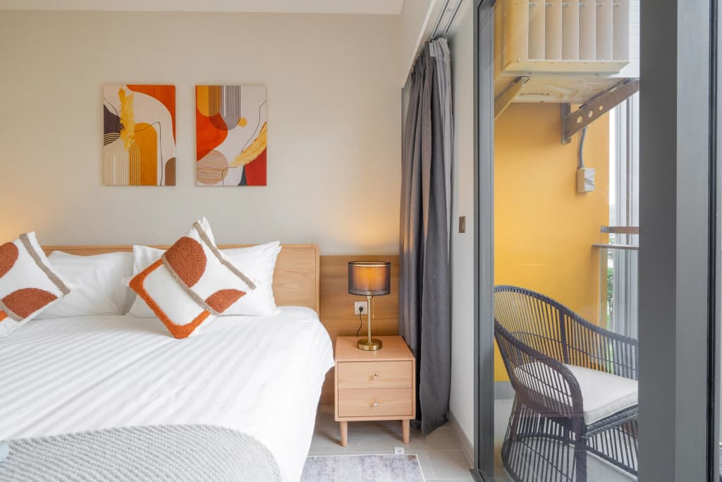 Lakeside Residences by NLA Apartments - photo 7