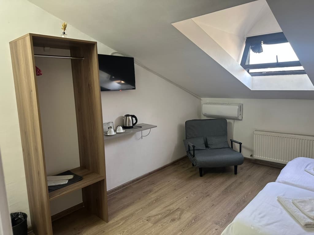 Tbil Inn Hotel - photo 36