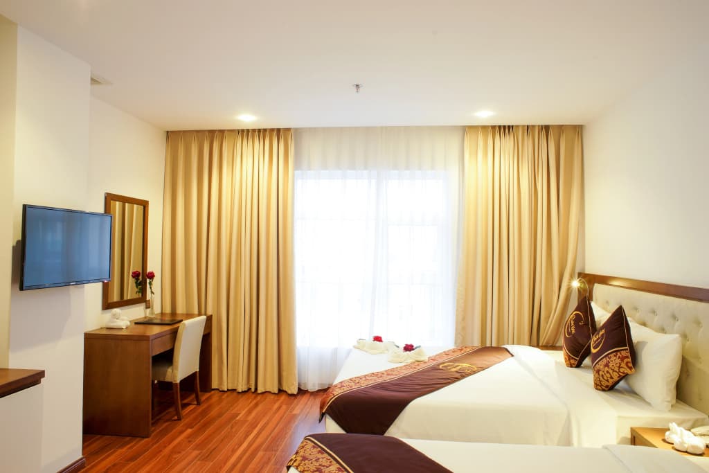 Centre Hotel - photo 30