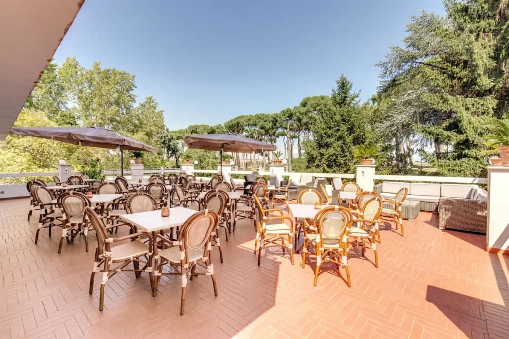 Pinewood Hotel Rome - photo 9