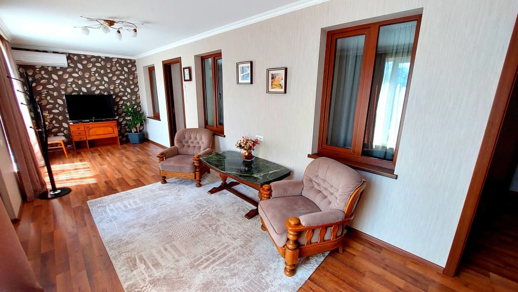 Green Garden Apartments - photo 12