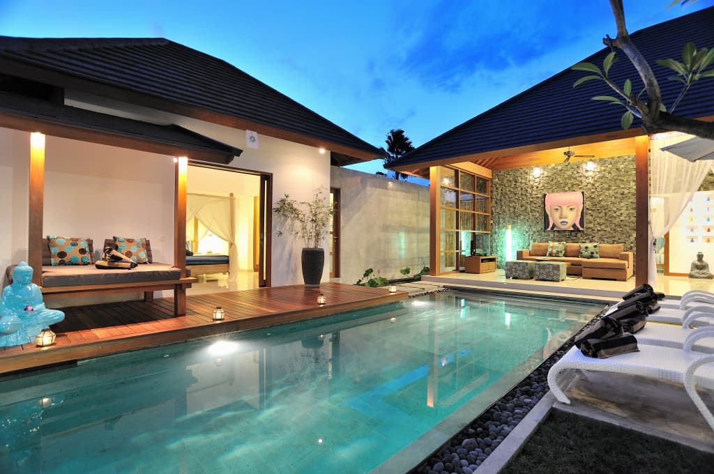 Flores Villa - main photo