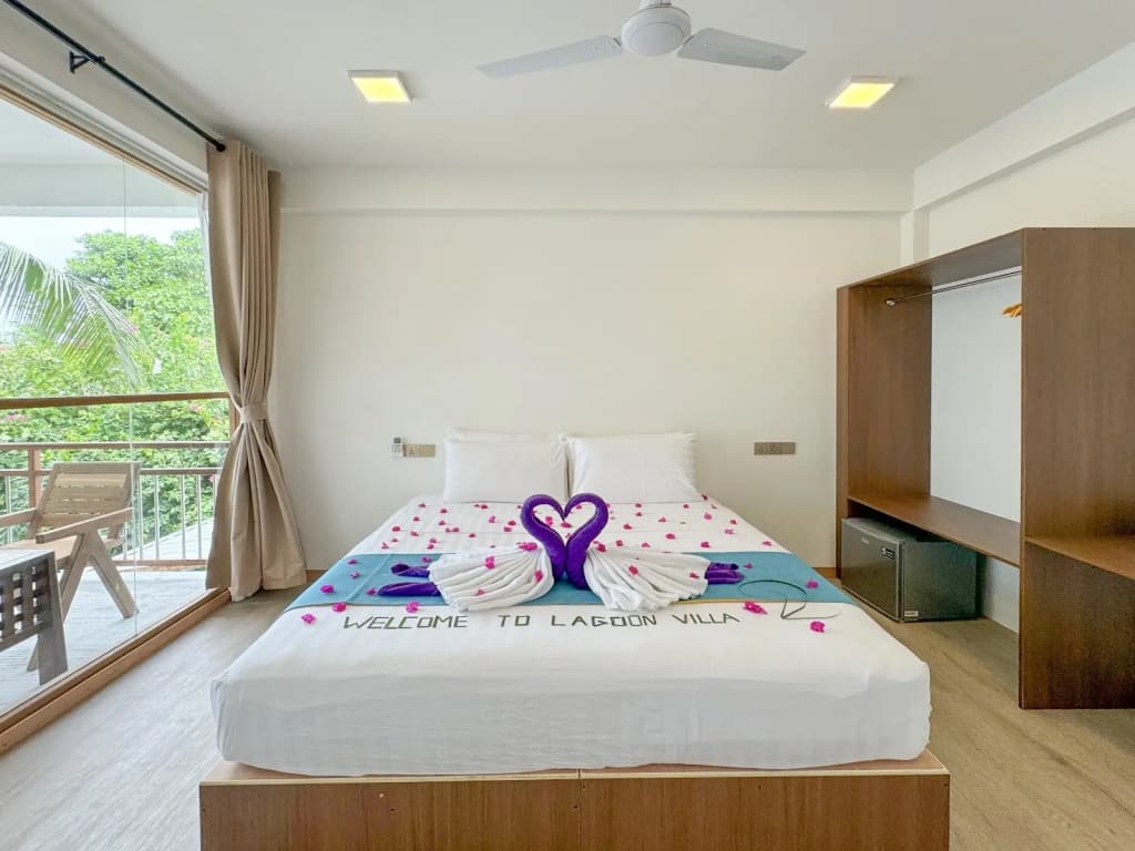 Lagoon Thoddoo Villa - photo 14