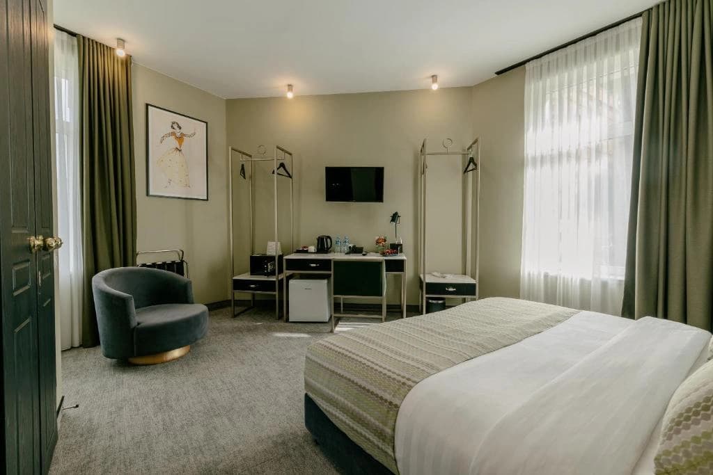 King Gorgasali Hotel - photo 33