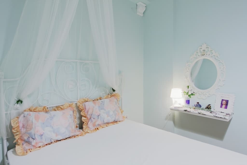Elegant Apartments - photo 14
