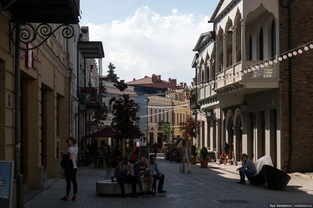 Old Tbilisi Apartments - photo 21