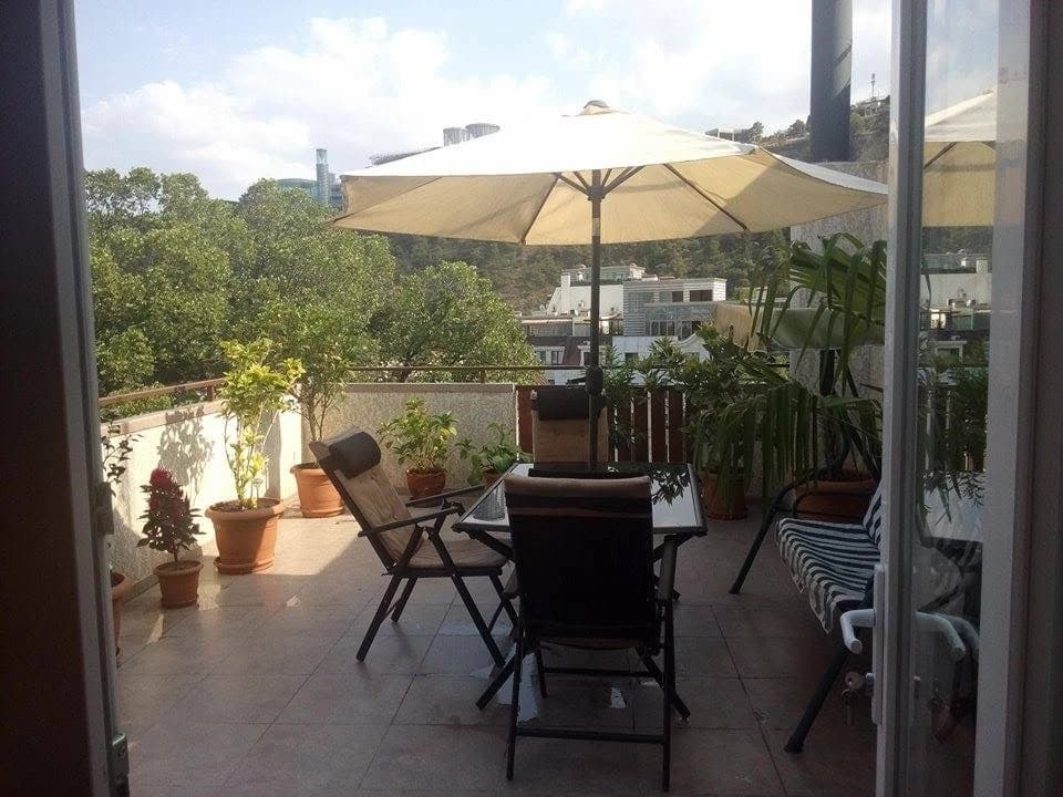 Sololaki Skazka Apartments - photo 4