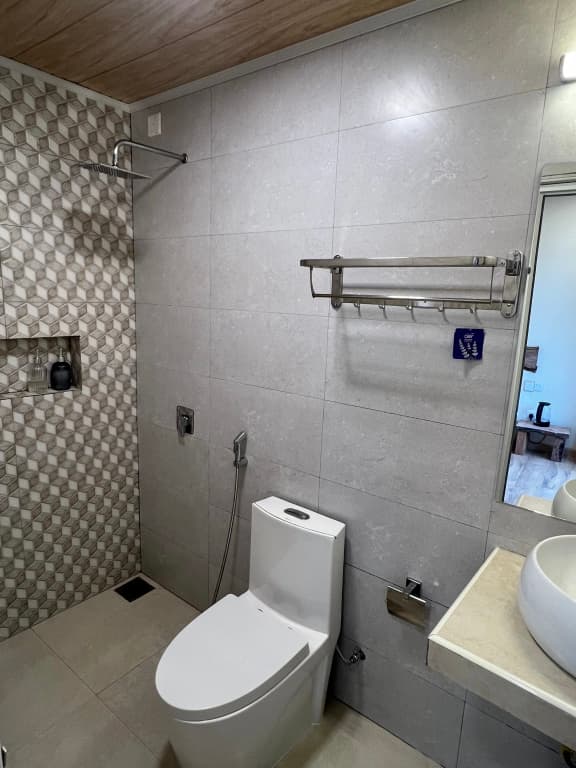 Holiday Home Dhiffushi Hotel - photo 5
