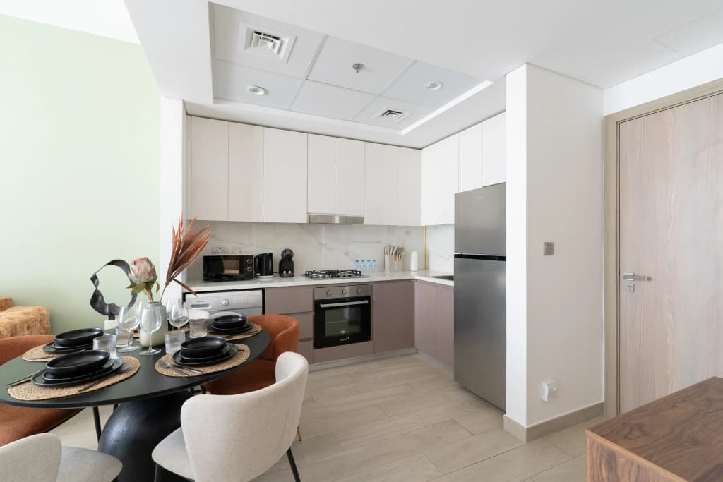 A New Designer in Meydan | Azizi Riviera Apartments - photo 5