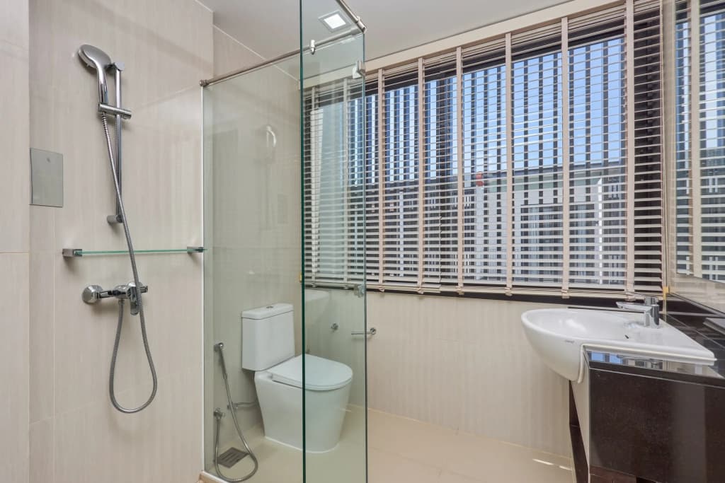 Townhouse Laguna Park 65/124 Apartments - photo 28