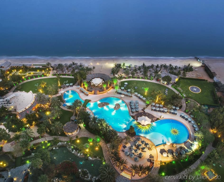 Le Meridien Al Aqah Beach Resort - photo 40