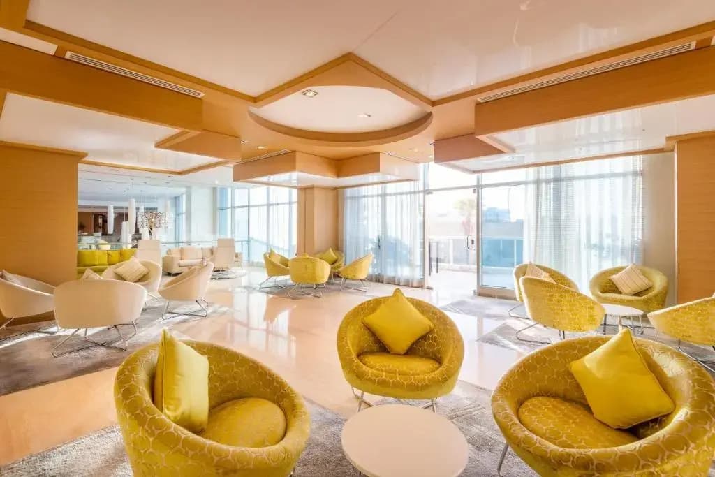 Holiday Inn Muscat Al Seeb by IHG Hotel - photo 4