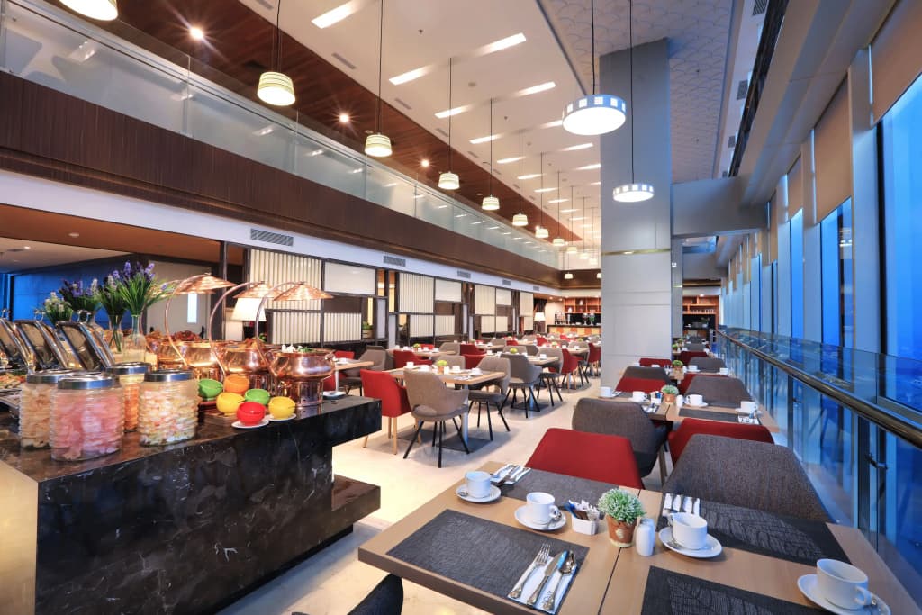 Aston Kartika Grogol Hotel & Conference Center - photo 3