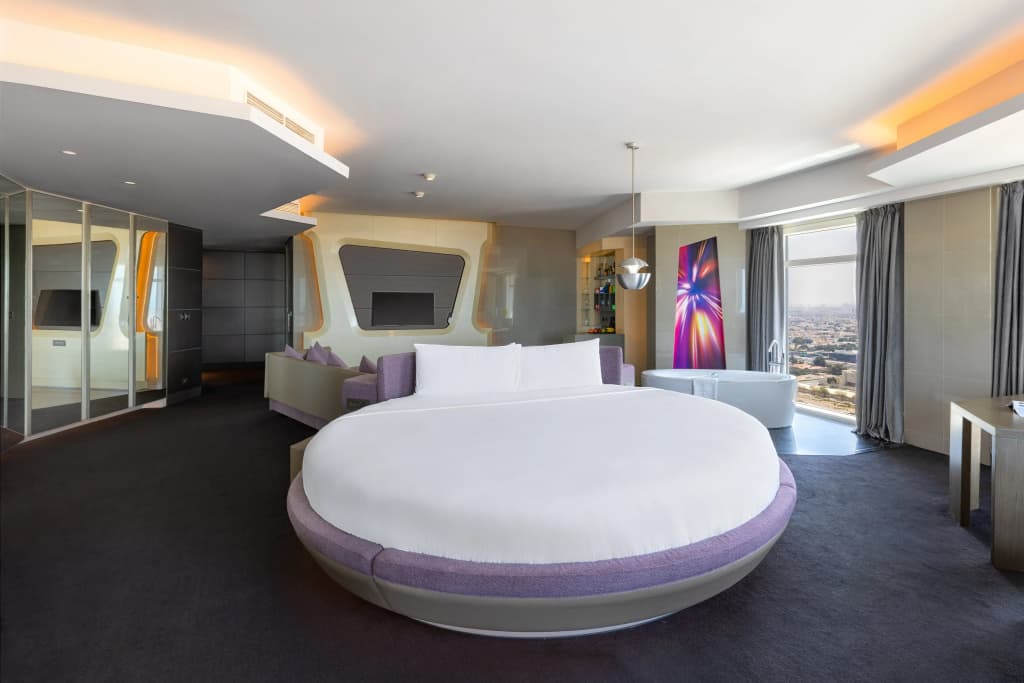 V Hotel Dubai Curio Collection by Hilton Hotel - photo 27