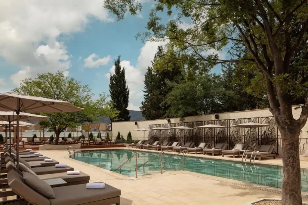 Sheraton Grand Tbilisi Metechi Palace Hotel - photo 33