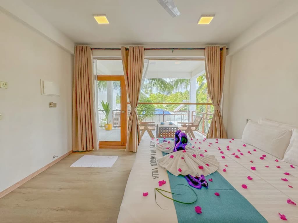 Lagoon Thoddoo Villa - photo 16