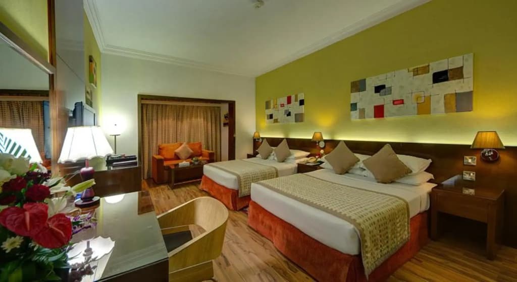 Ascot Hotel - photo 32