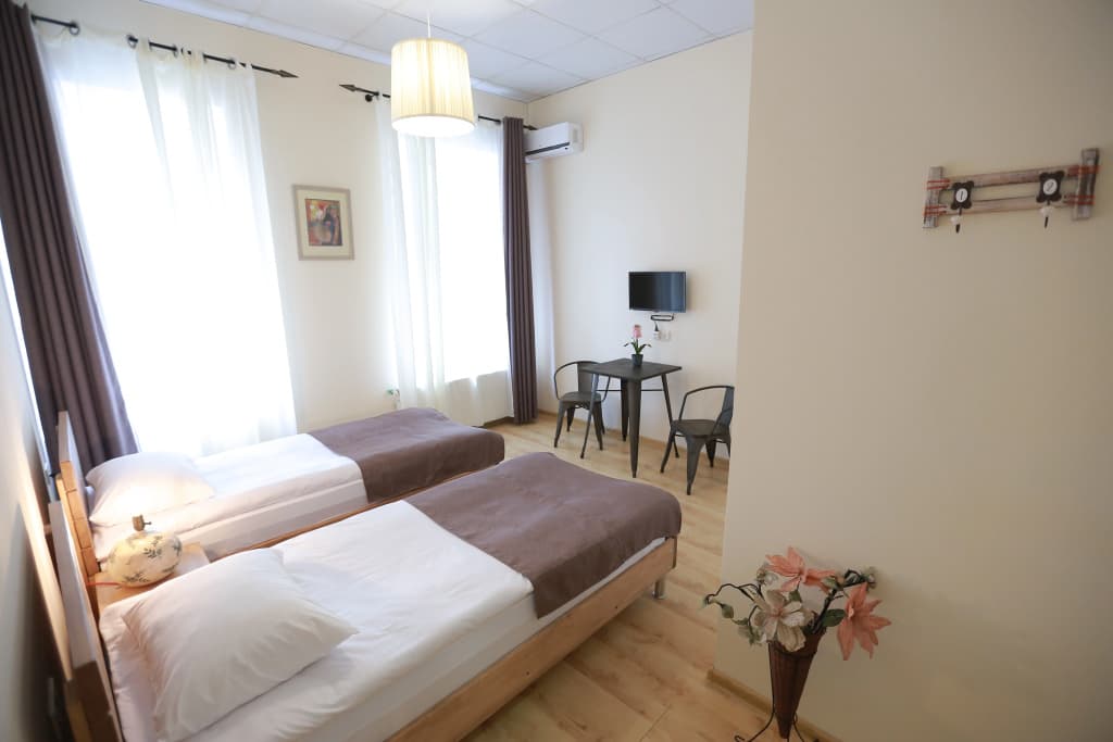Midtown Hostel - photo 3