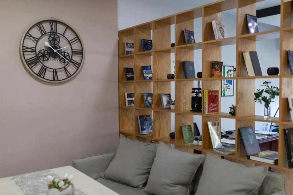 Iveria Inn Hotel - photo 10