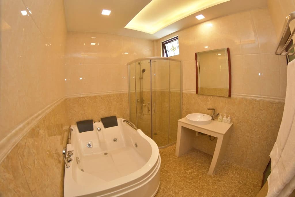 Calyx Grand Fuvahmulah Guest house - photo 17