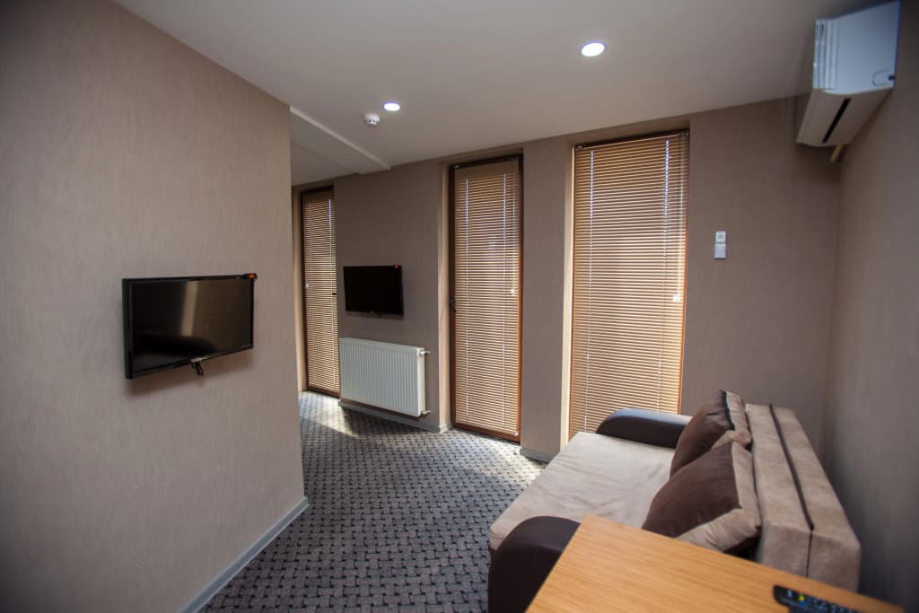 Voyager Hotel - photo 10