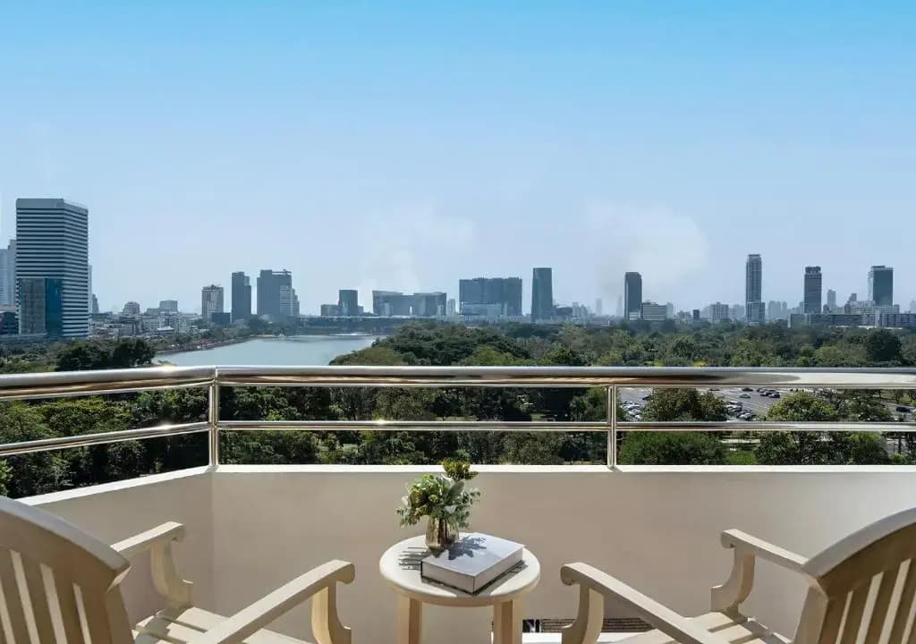 Centre Point Hotel Sukhumvit 10 - photo 15