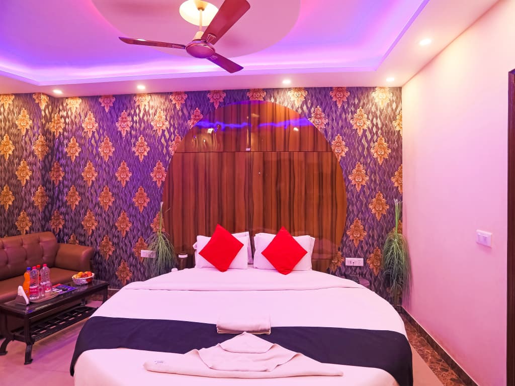 Luxury Stay Hotel - photo 15