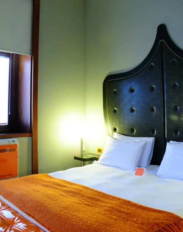 Orange Hotel - photo 25