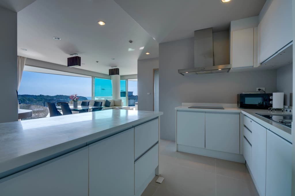 Veloche Group by Continent Apartments - photo 8
