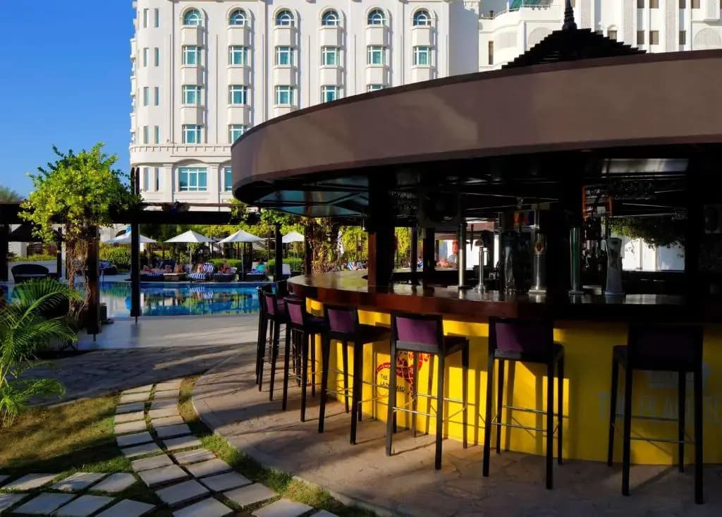 Hotel Radisson Blu Hotel, Muscat - photo 5