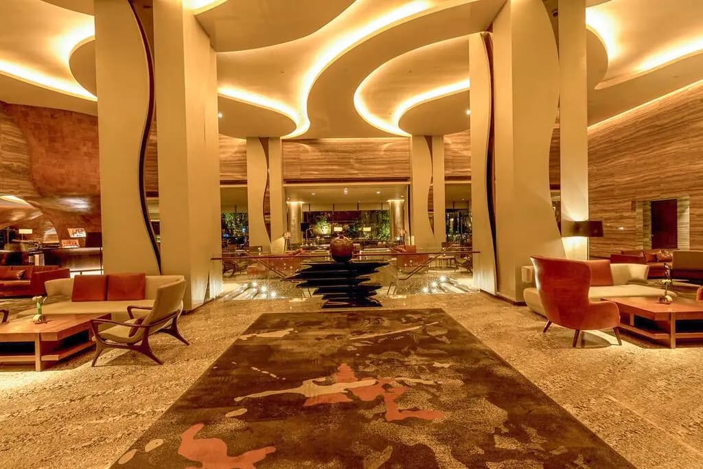 Hilton Colombo Hotel - photo 10