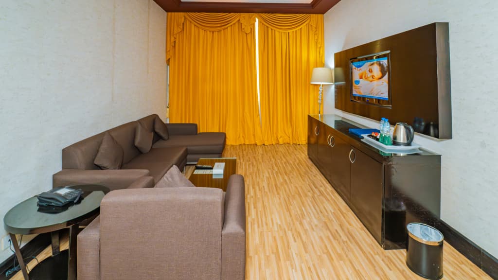 Sunday Mangrove Corniche Hotel - photo 44