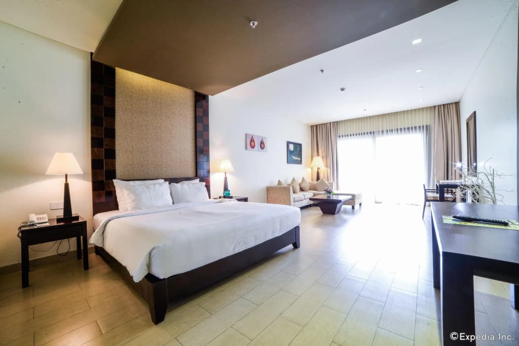 Olalani Resort Hotel And Condotel - photo 13