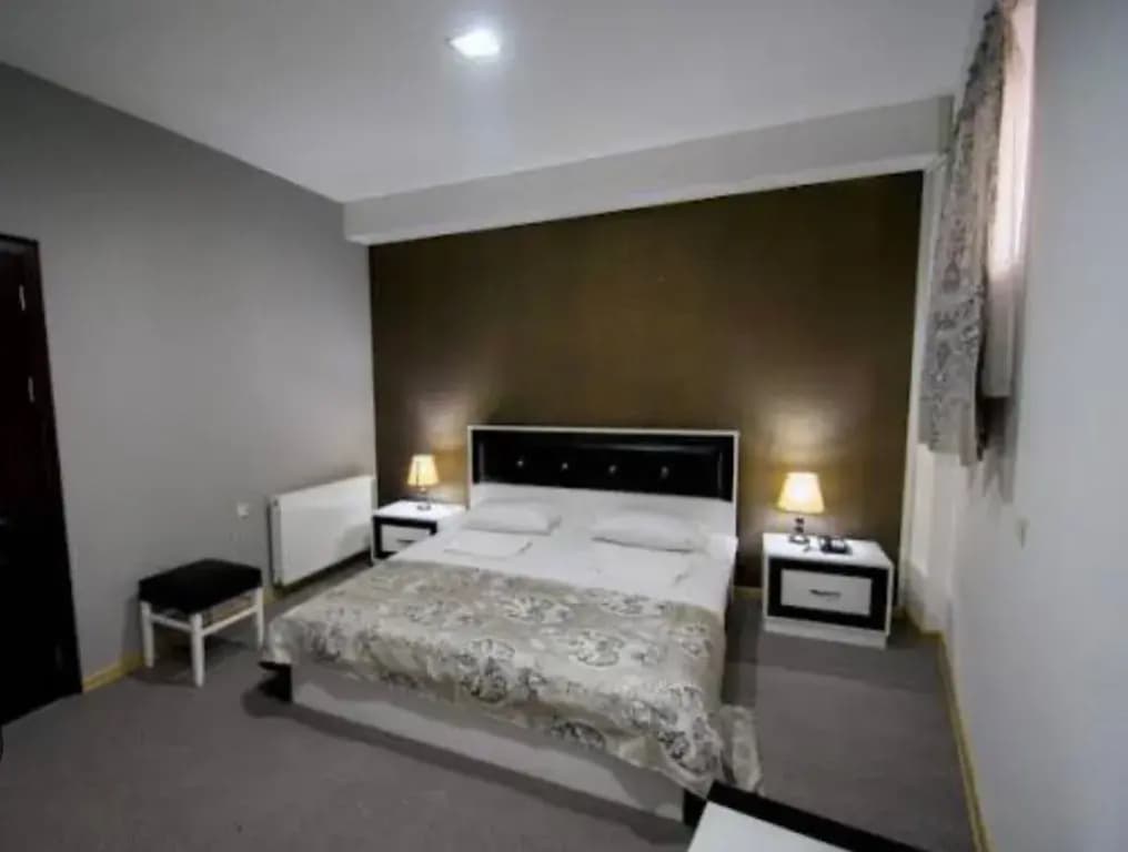 Battoni Hotel - photo 10