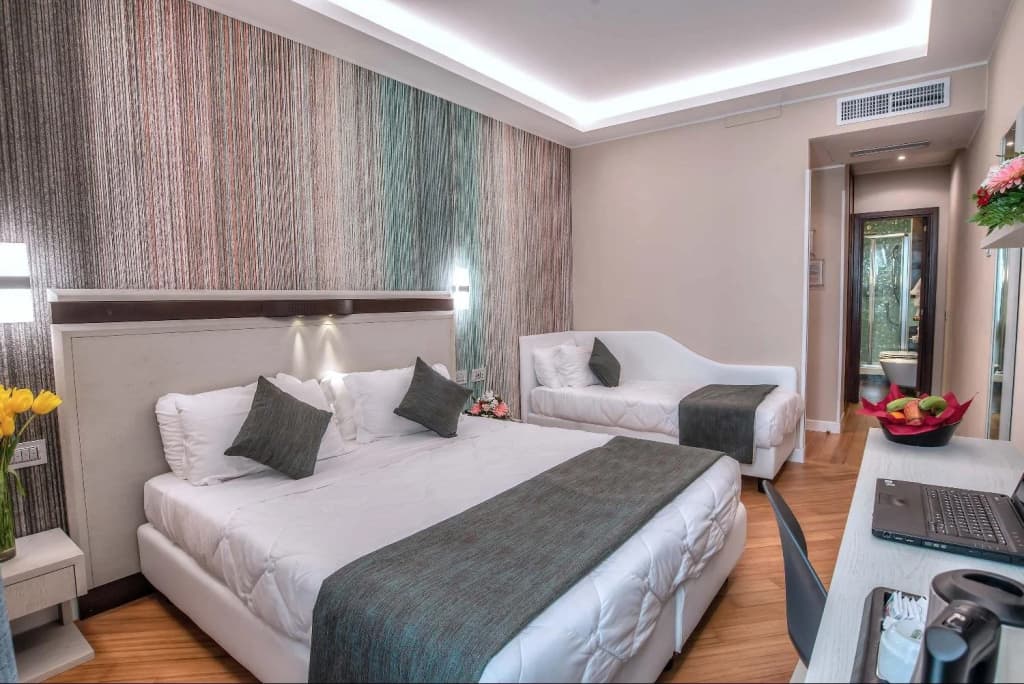 Hotel Memphis - photo 24