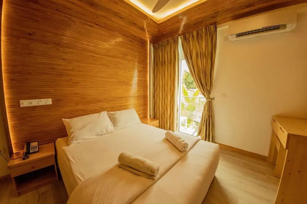 Perla Dhangethi Hotel - photo 17